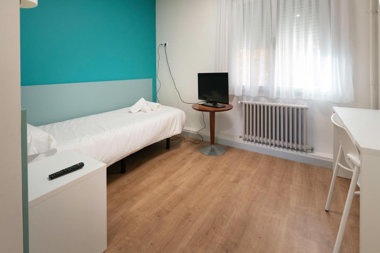 Ostello Residenza Zamora Esterno foto